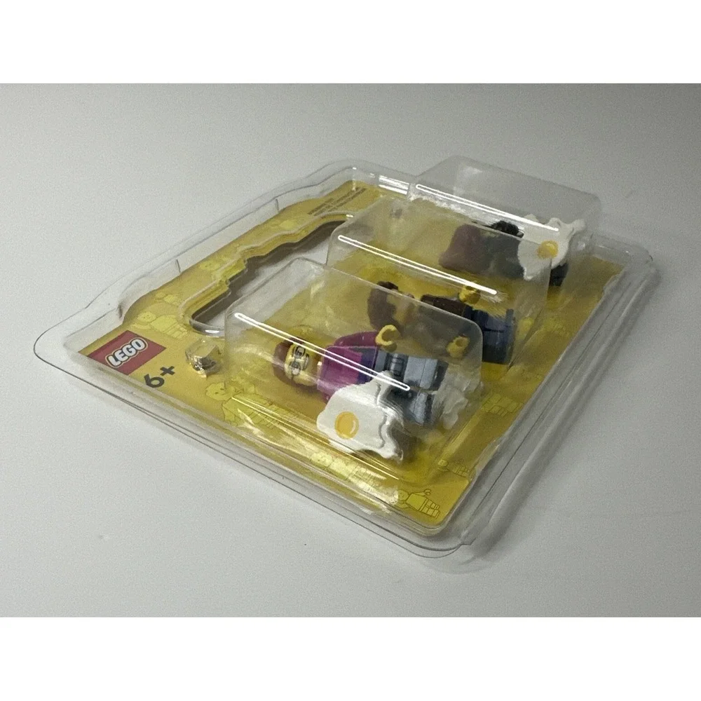 LEGO MINIFIGURES NEW IN BOX. SET OF THREE.‎ ITEM: 6417603. Ships Same Day.